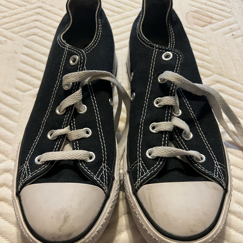 Converse platforms womans size 6